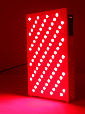x150 LEDs x4 Wavelengths, Remote Control, Red and Near-Infrared